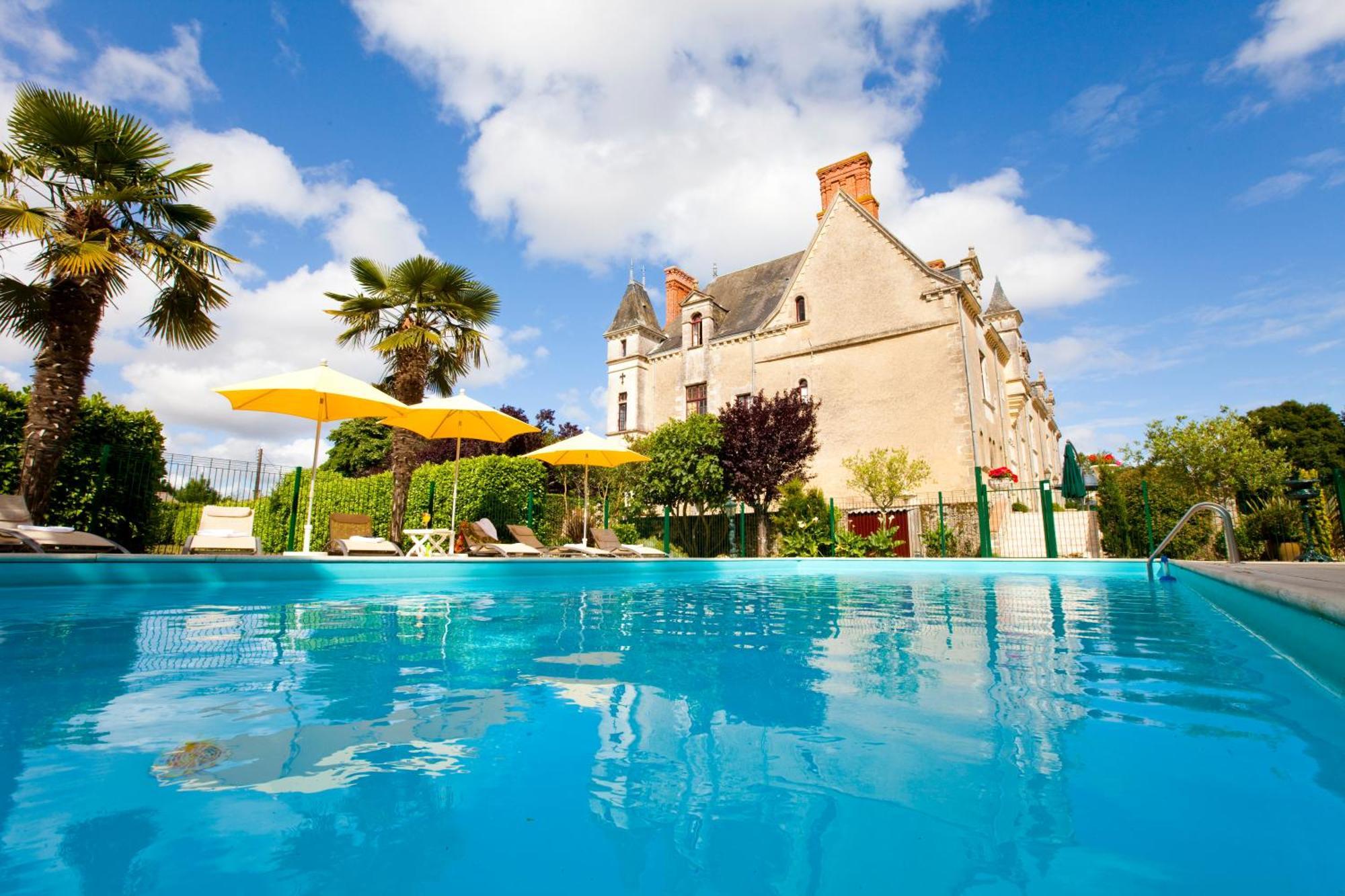 Chateau De La Verie Challans Buitenkant foto