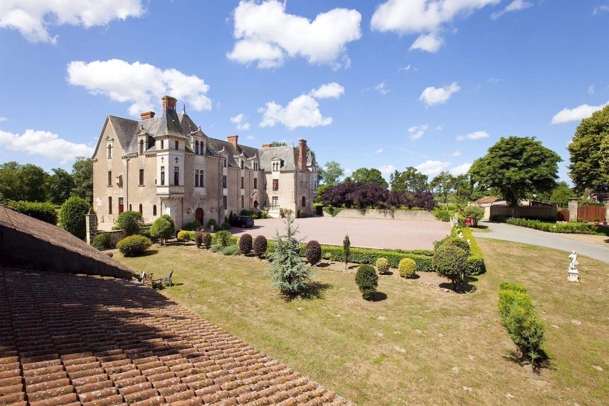 Chateau De La Verie Challans Buitenkant foto
