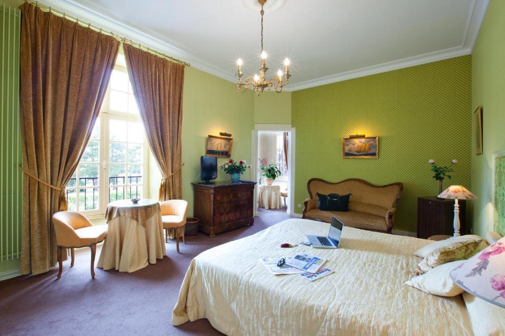 Chateau De La Verie Challans Kamer foto